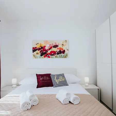Blaise Apartment *