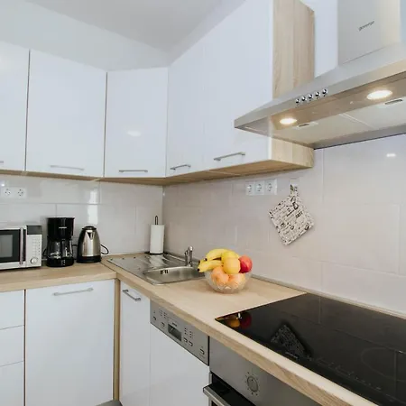 Blaise Apartment