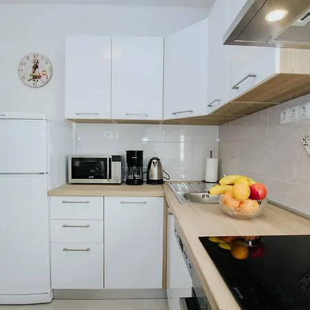 Blaise Apartment *