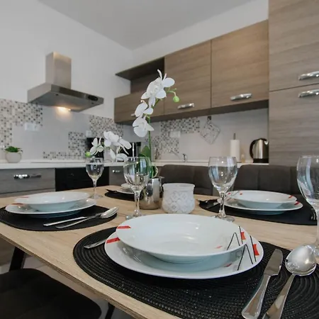 Blaise Apartment *