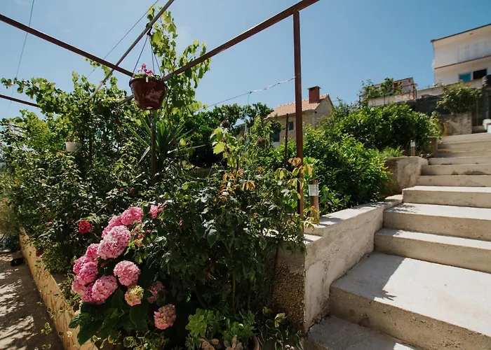 Blaise Апартаменты Трогир